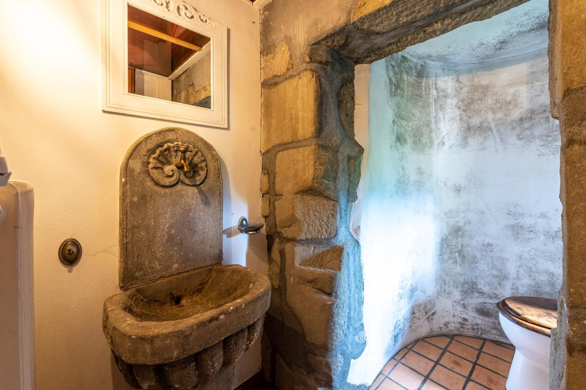 Chateau De Montpon - Grand Logement Apartman Saint-Sylvestre  Kültér fotó